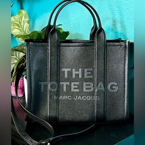 Authentic Marc Jacobs Black Leather Medium Tote Bag Gorgeous